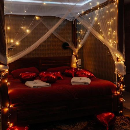 Capsule Marrakech I Chicha I Sauna I Balneo I Console Ps5 I Cinema Trith-Saint-Leger Exterior photo